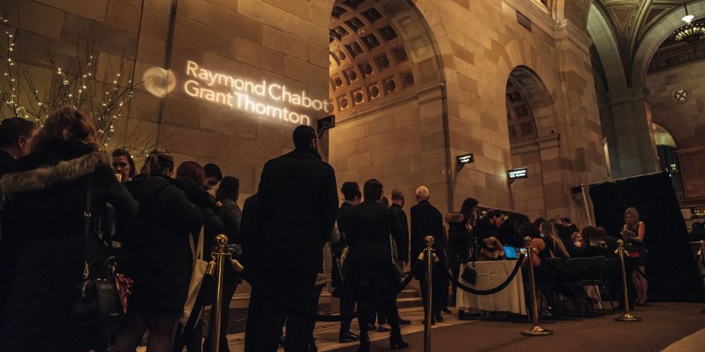 hero-banner-slide-lv